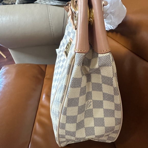 Stylish Damier Asur Checkered Shoulder Bag - Picture 4 of 16